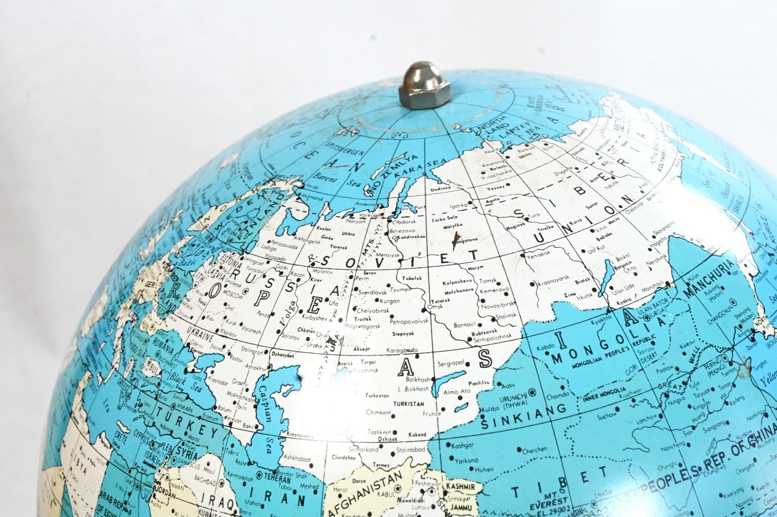 Ohio Art 9″ World Globe 1978 Tin Litho Flags Base West Germany Vintage
