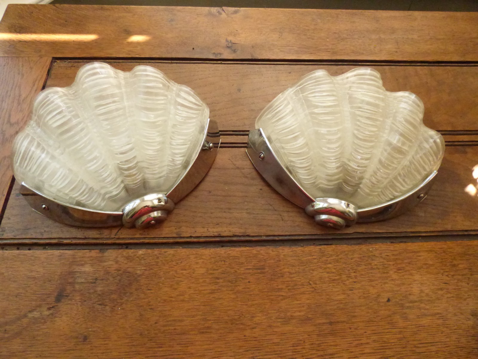 Art Deco Chrome and Glass Clamshell Wall Lights (3)