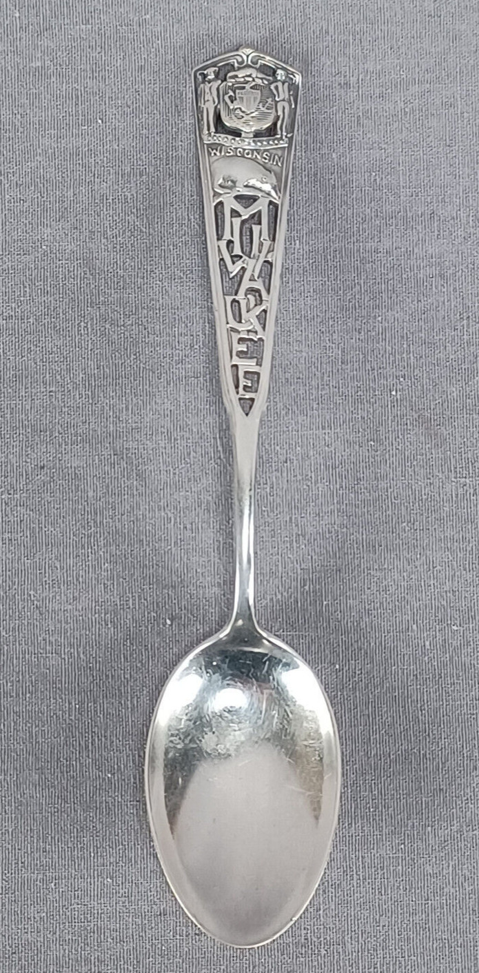 Watson Milwaukee Wisconsin Sterling Silver Souvenir Spoon C. 1880-1955