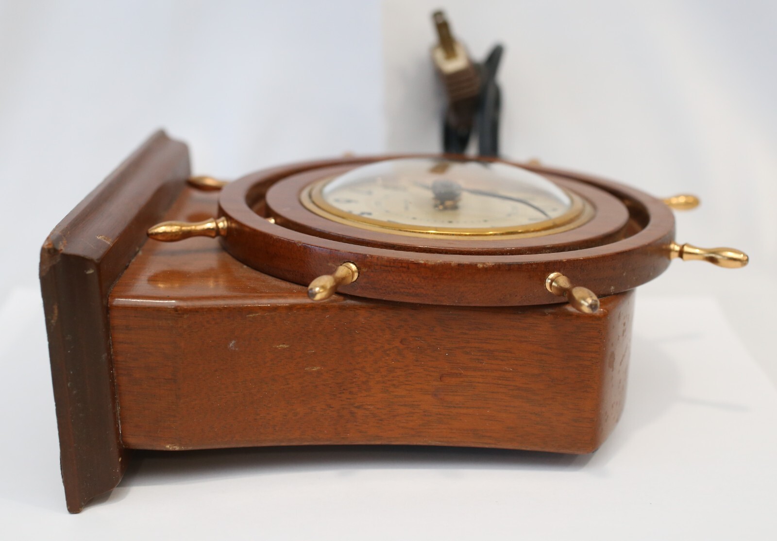 Seth Thomas Ship’s WHEEL Electric Clock – Helmsman, See Pictures and Video