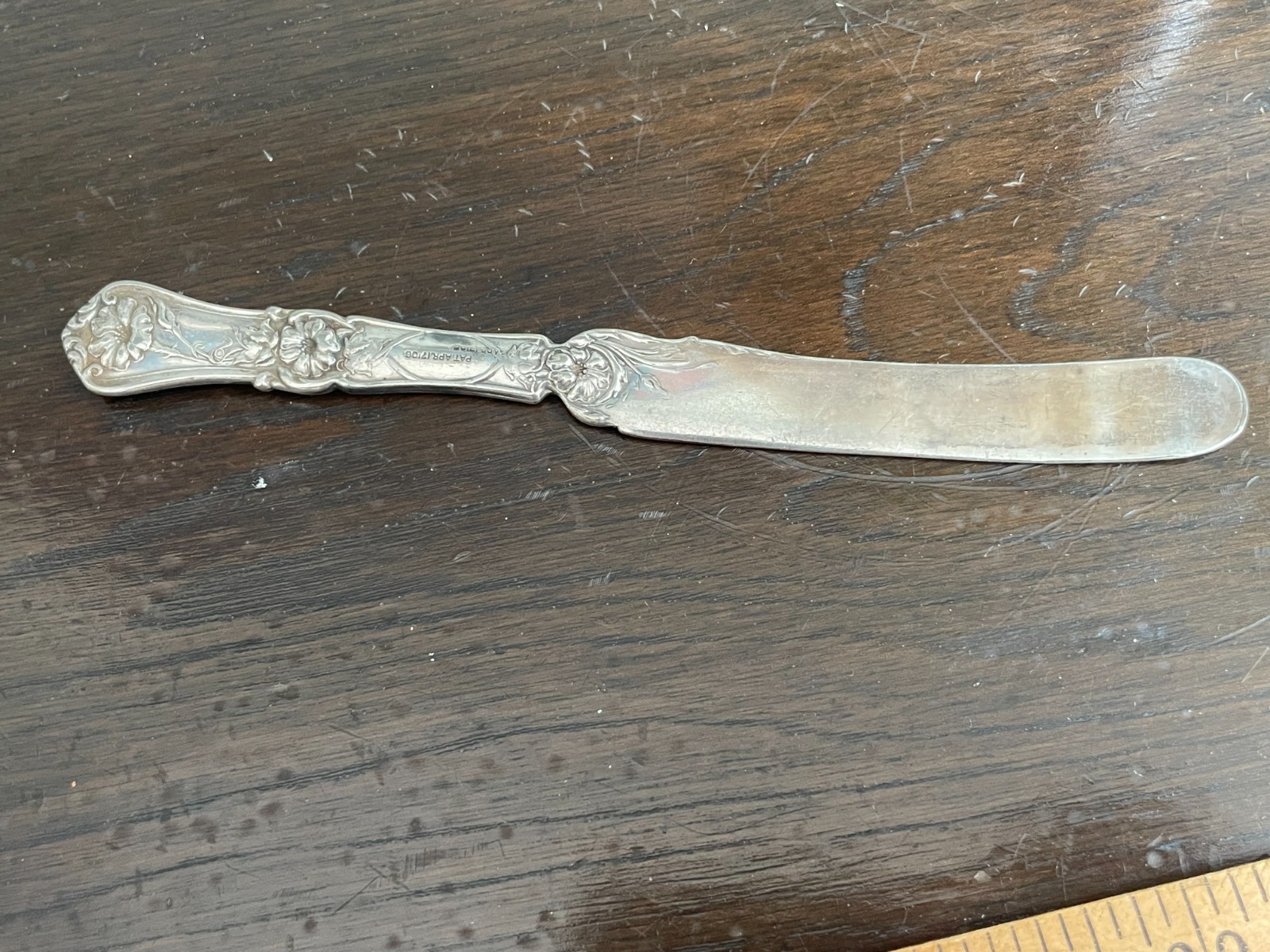 1906 Wm Rogers Oneida GRENOBLE aka GLORIA Flat Butter Spreader