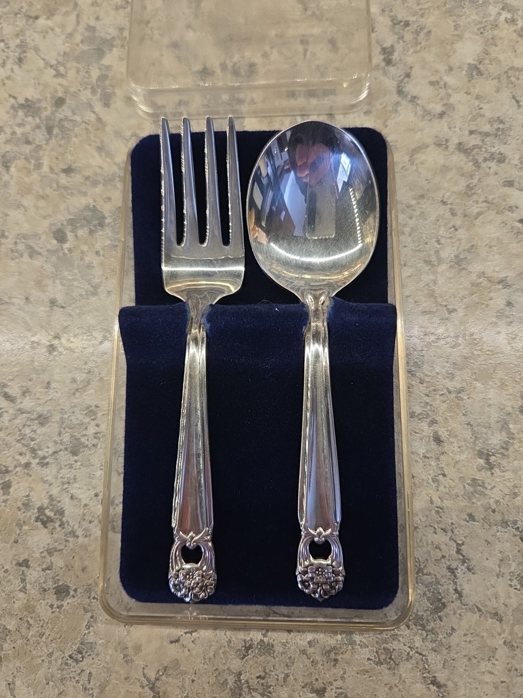 1847 Rogers Bros “Eternally Yours” Silverplated Baby Spoon & Fork IS 4.25″