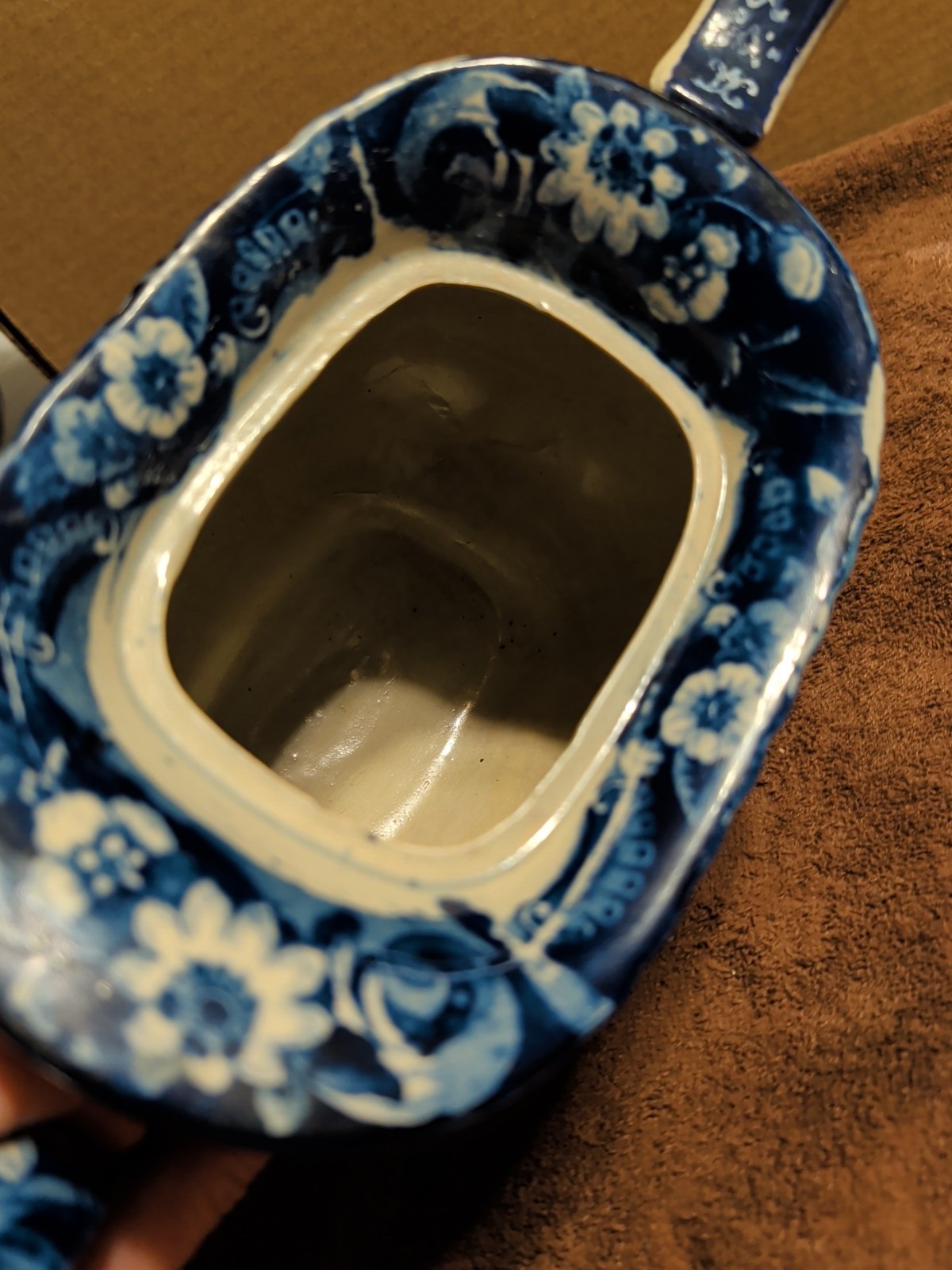 Historic Staffordshire Blue Transfer Teapot People Siting At A Table c. 1800’s
