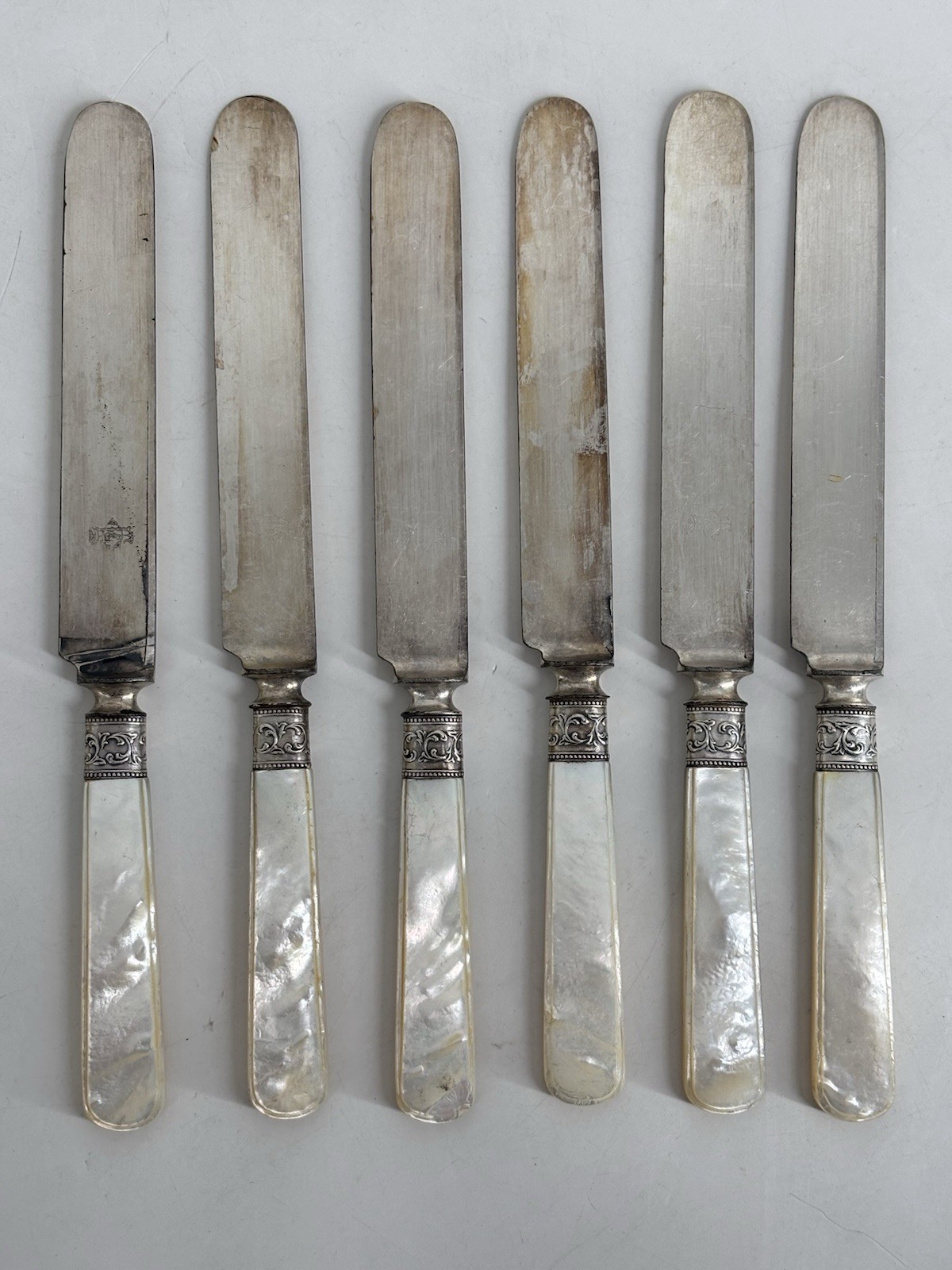 Landers, Frary & Clark Butter Knife Set Of 6 – Stainless Blade, MOP, 925 Ferrule
