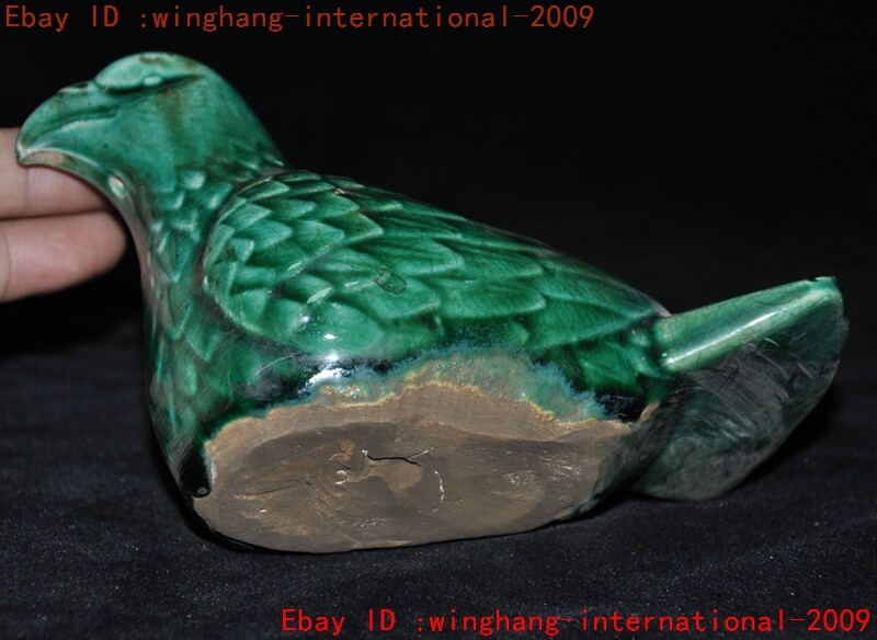 5″China Yaozhou kiln porcelain carve lucky animal bird Pigeons Peace Dove statue