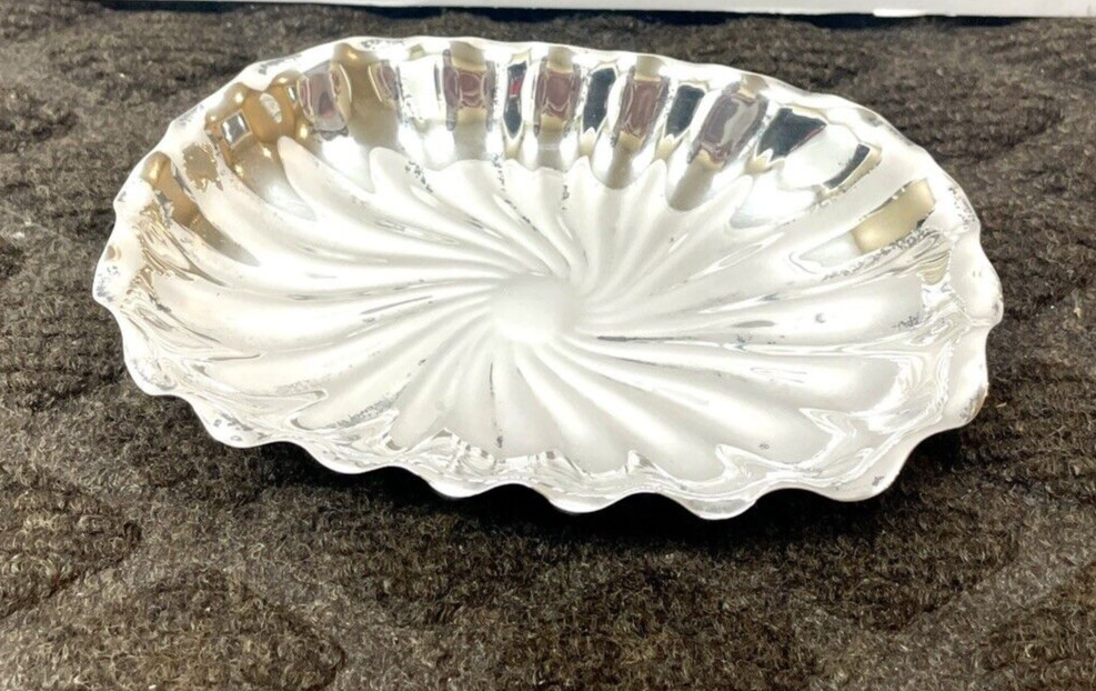Frank W. Smith Silver Co Scalloped Edge Footed, Sterling Dish 96 Gr.