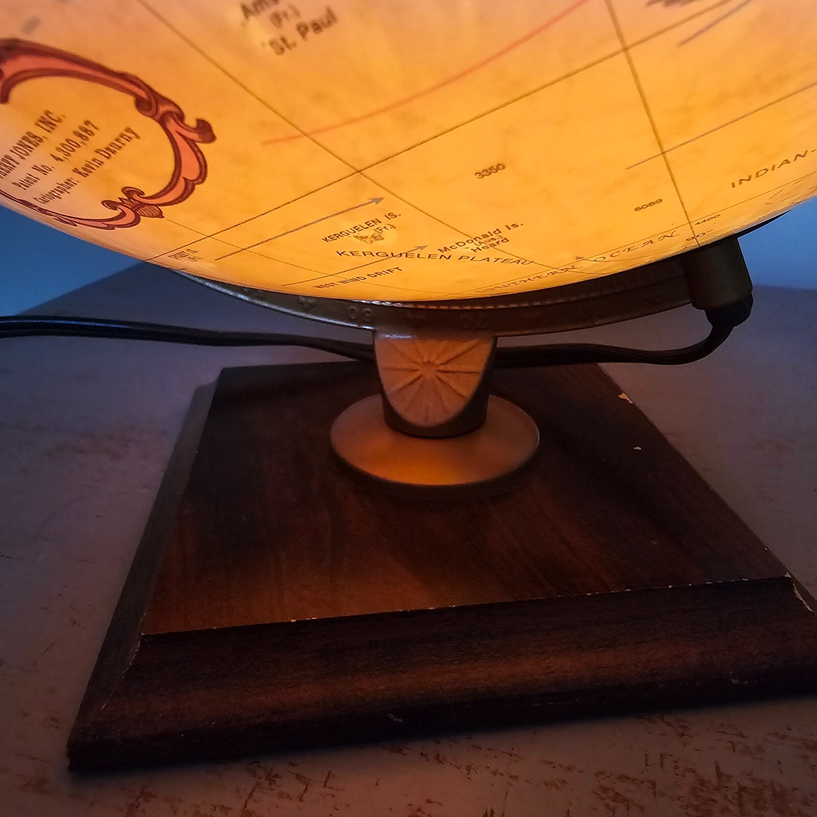 Vtg Lighted Globe Replogle World Classic Scanglobe E-11 12″ Diameter Wood Base