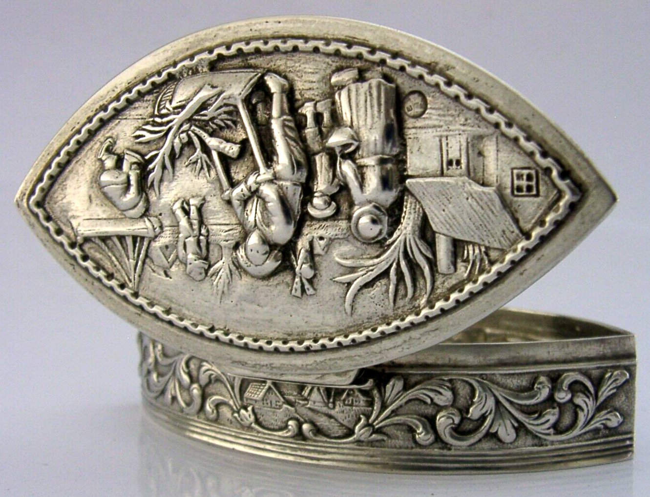 BEAUTIFUL DUTCH SOLID SILVER TRINKET SNUFF BOX 1913 ANTIQUE DESK ITEM 58g