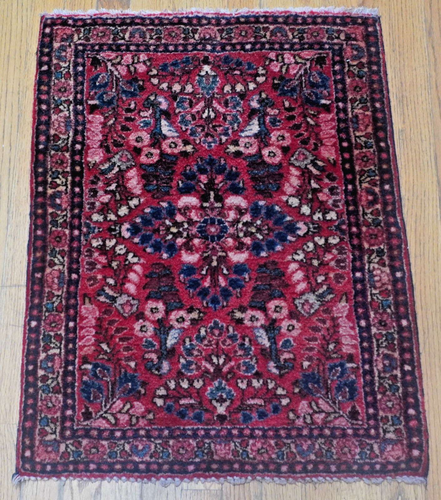 2′ x 2’7″ Antique Hand Knotted Saroukk Wool Red Floral Rug