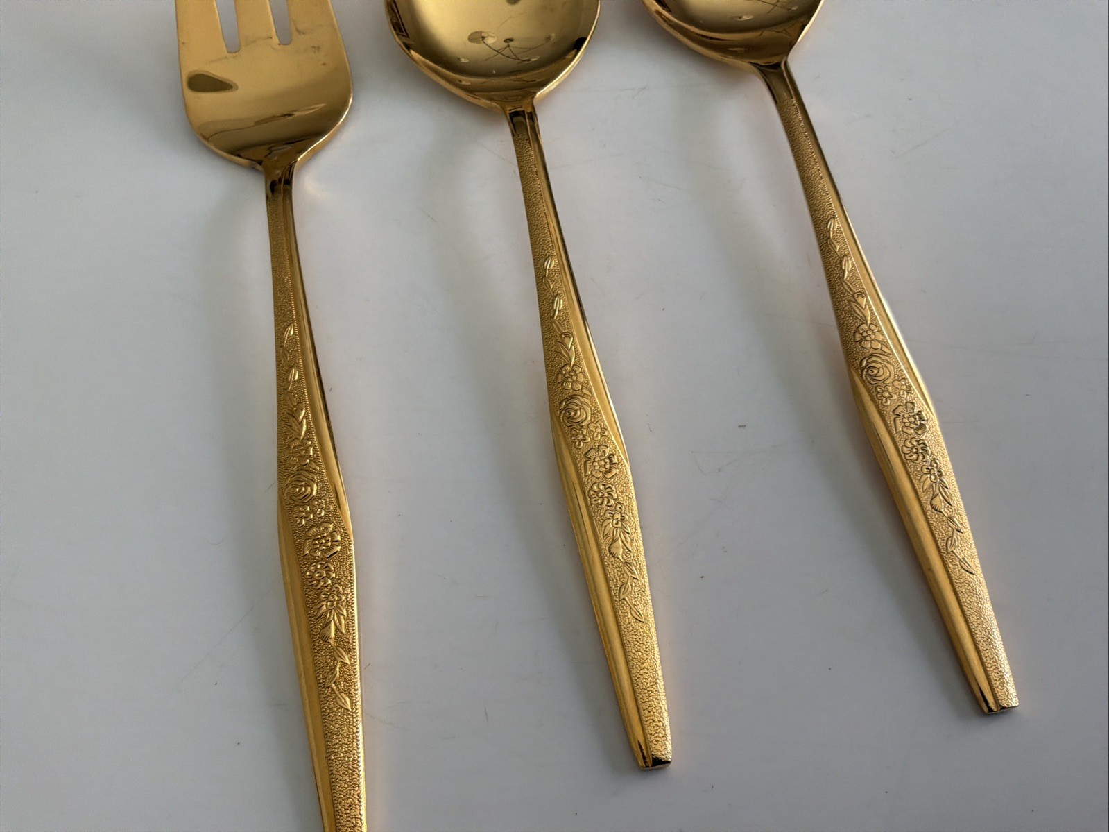 Vtg JH Golden Bouquet Gold Plate 22.5cm Bread Serving Server Forks Spoon Cutlery