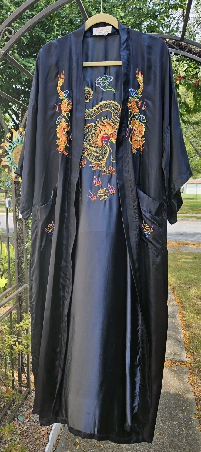 Vintage Pearl 100% Silk Dragons XL, Tag No Belt, Wizard Gothic, Long Party Robe