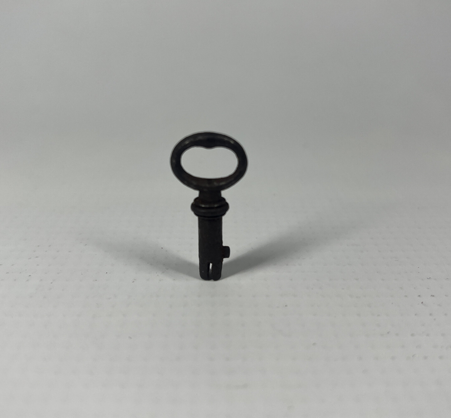 Vintage 1 1/4″ Bramah Key