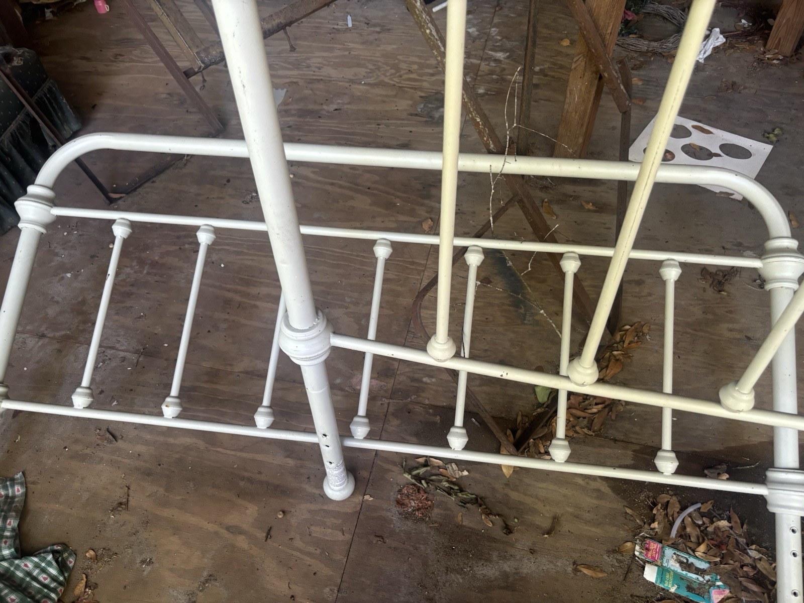Antique Victorian White Metal Twin Bed Frame with Headboard, 1900-1919