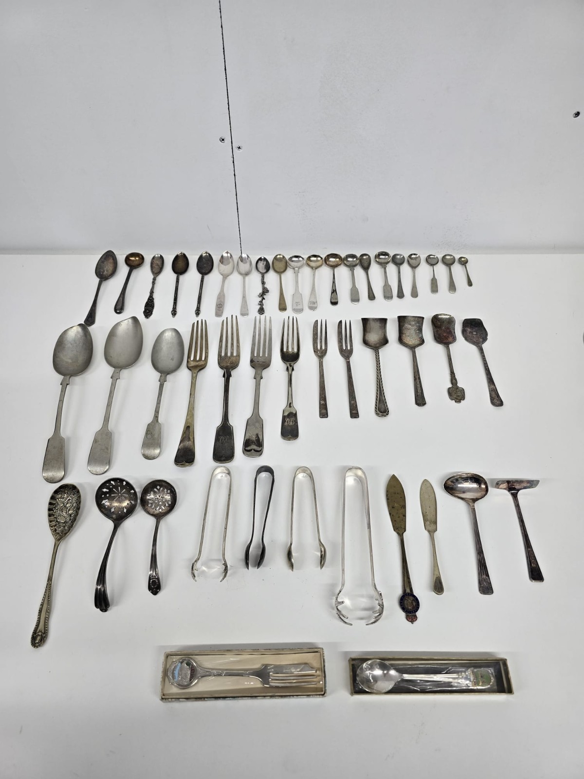 Vintage Silver Plate Cutlery Flatware Job Lot Bundle Spoons Forks Tongs Boxed