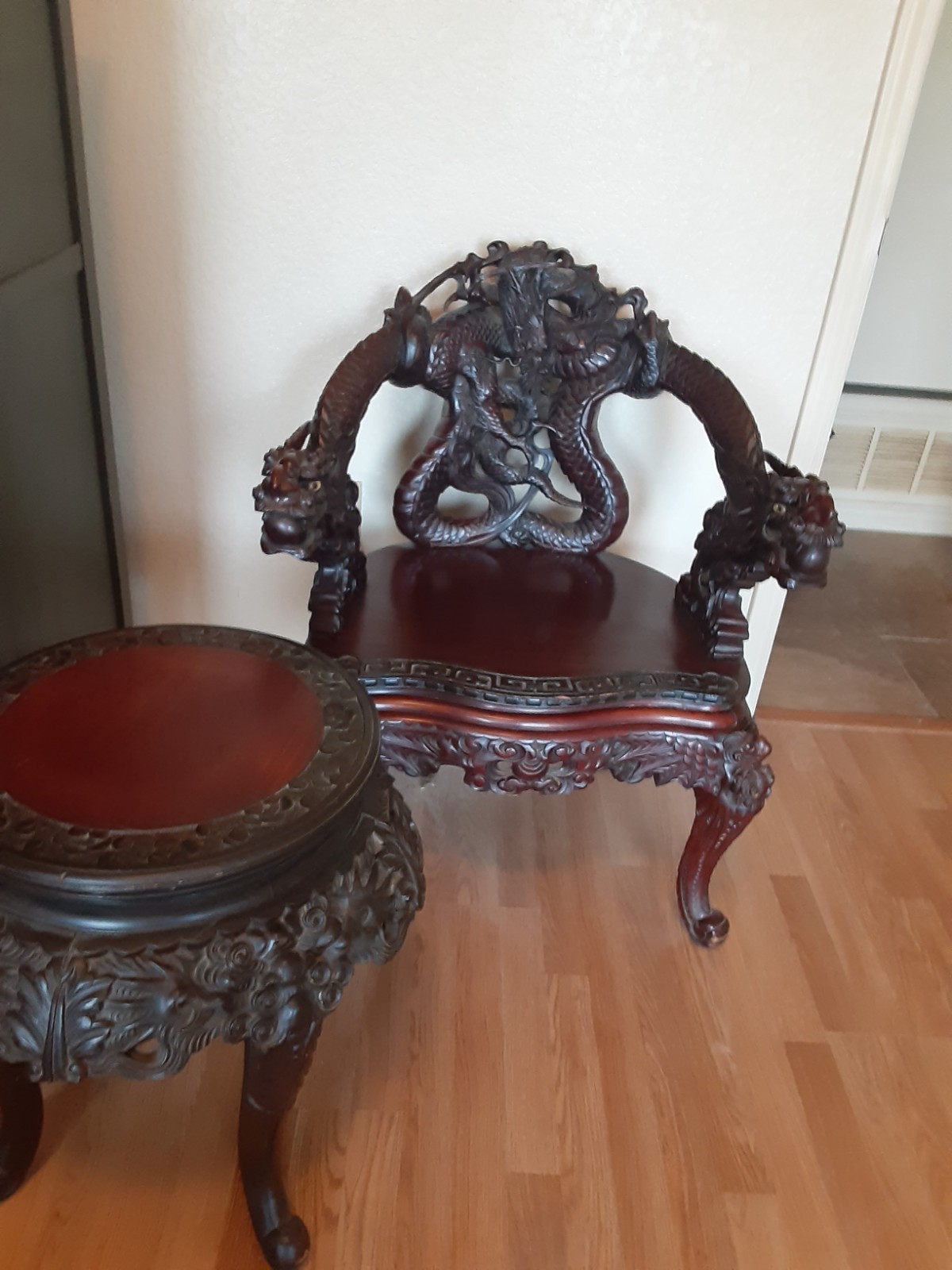 Beautiful carved wooden dragon chair. Great condition.