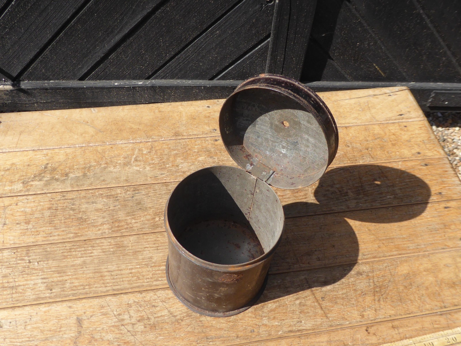 Antique Georgian Toleware String Tin. Round tin with hinged lid .12.5cm tall