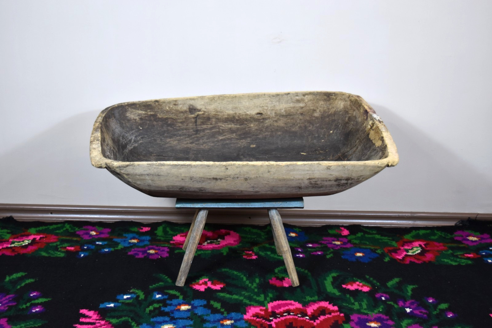 Antique Wooden Dough Bowl Primitive Hand Carved Trencher Rustic Farmhouse Decor