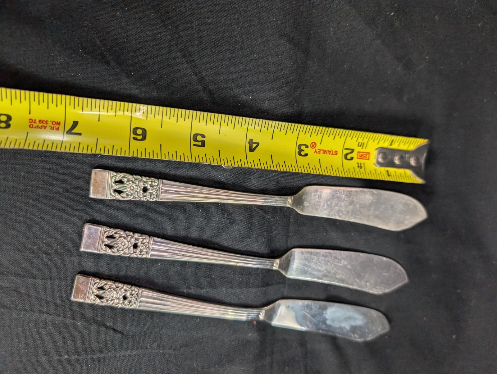 3 Oneida CORONATION Silverware Oneida Community 1936 Silver Plate Butter Knife