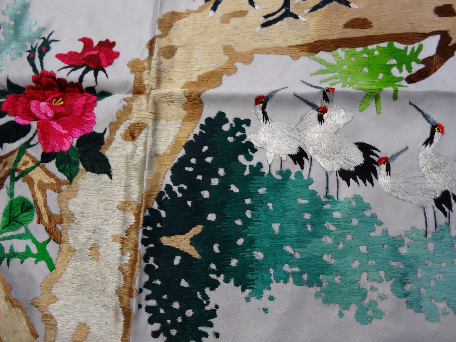 Handwoven Silk Chinese Embroidery – 100 Cranes (153 cm x 73 cm) #4