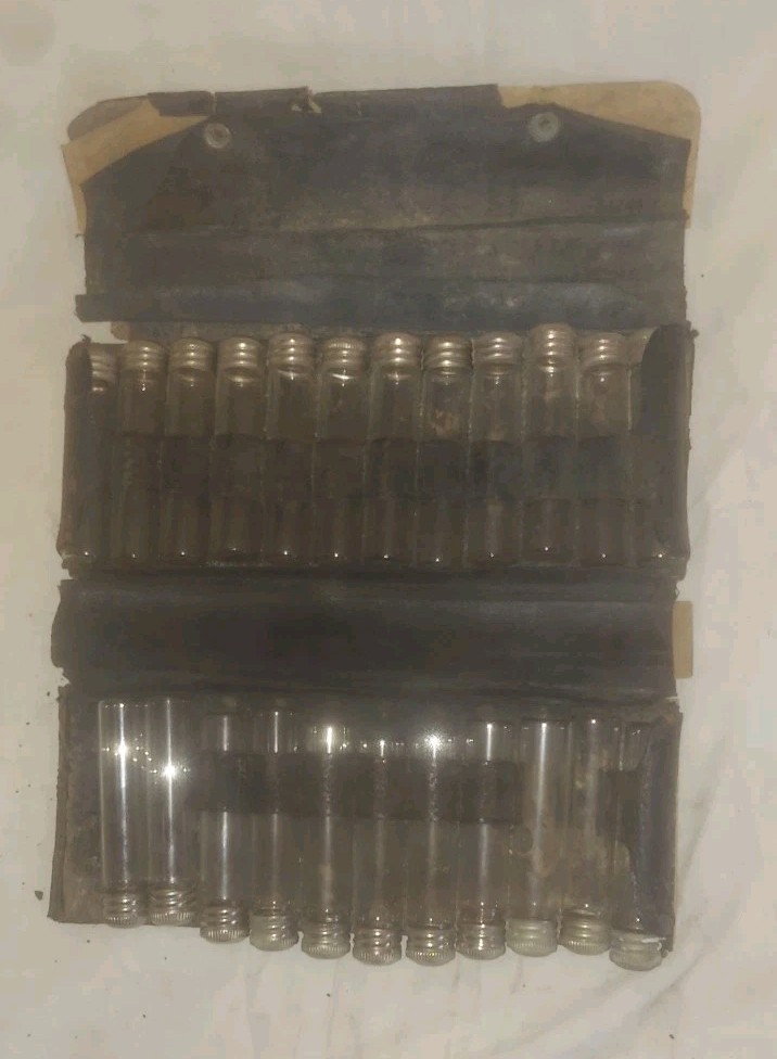 Vintage Doctor’s Medicine Kit Leather Travel Case 23 Vials w/ Chrome Lids