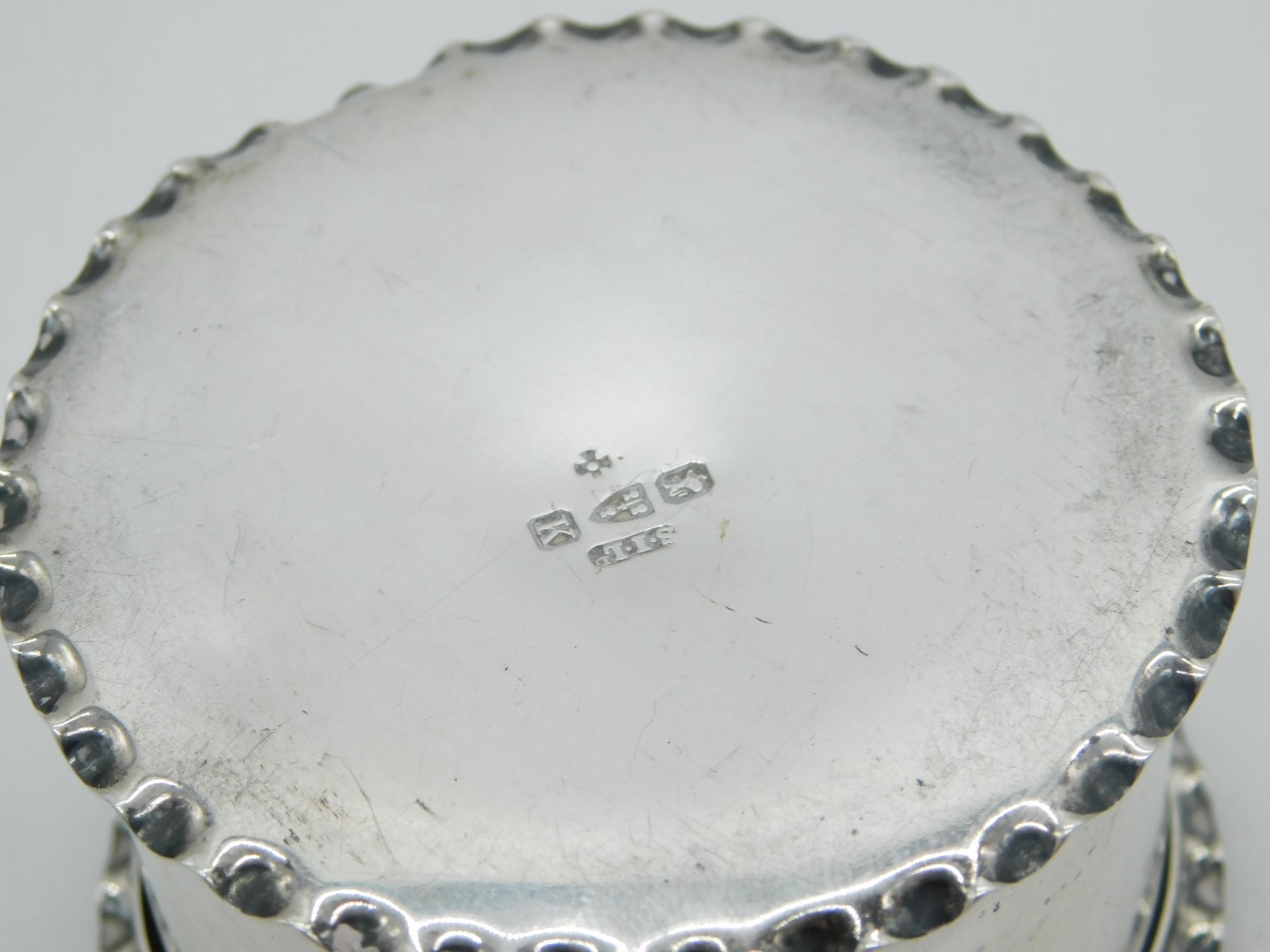 Victorian Sterling Silver Queen Elizabeth I Shilling Coin Set Box Antique 1894
