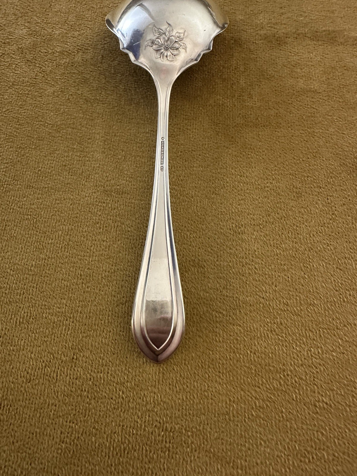 HOLMES & EDWARDS WASHINGTON SILVERPLATE Gold Washed Bowl Casserole Spoon MONO R