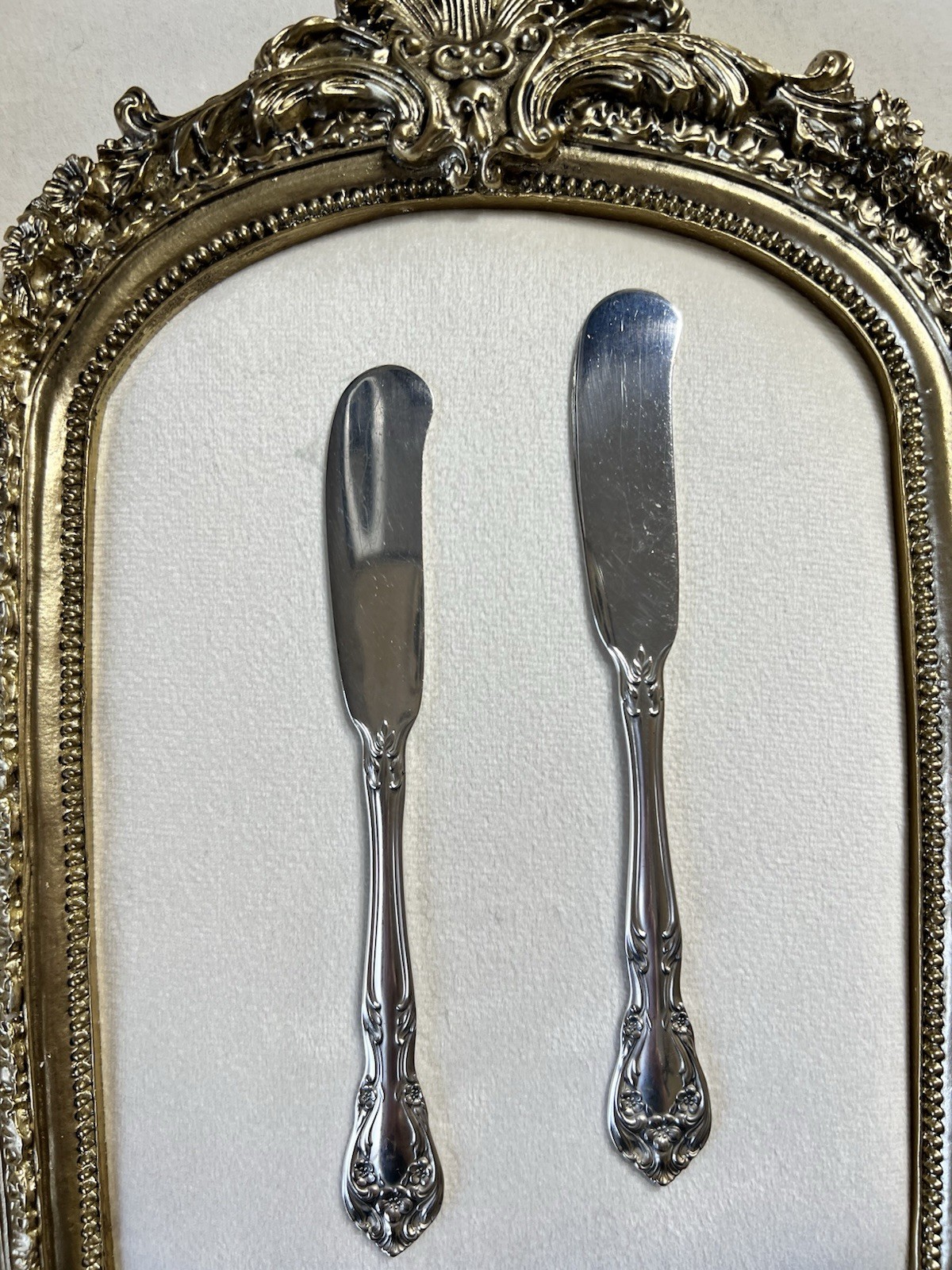 VTG Alvin 52g Sterling Silver 2 Solid Butter Spreaders CHATEAU ROSE Flat Knives