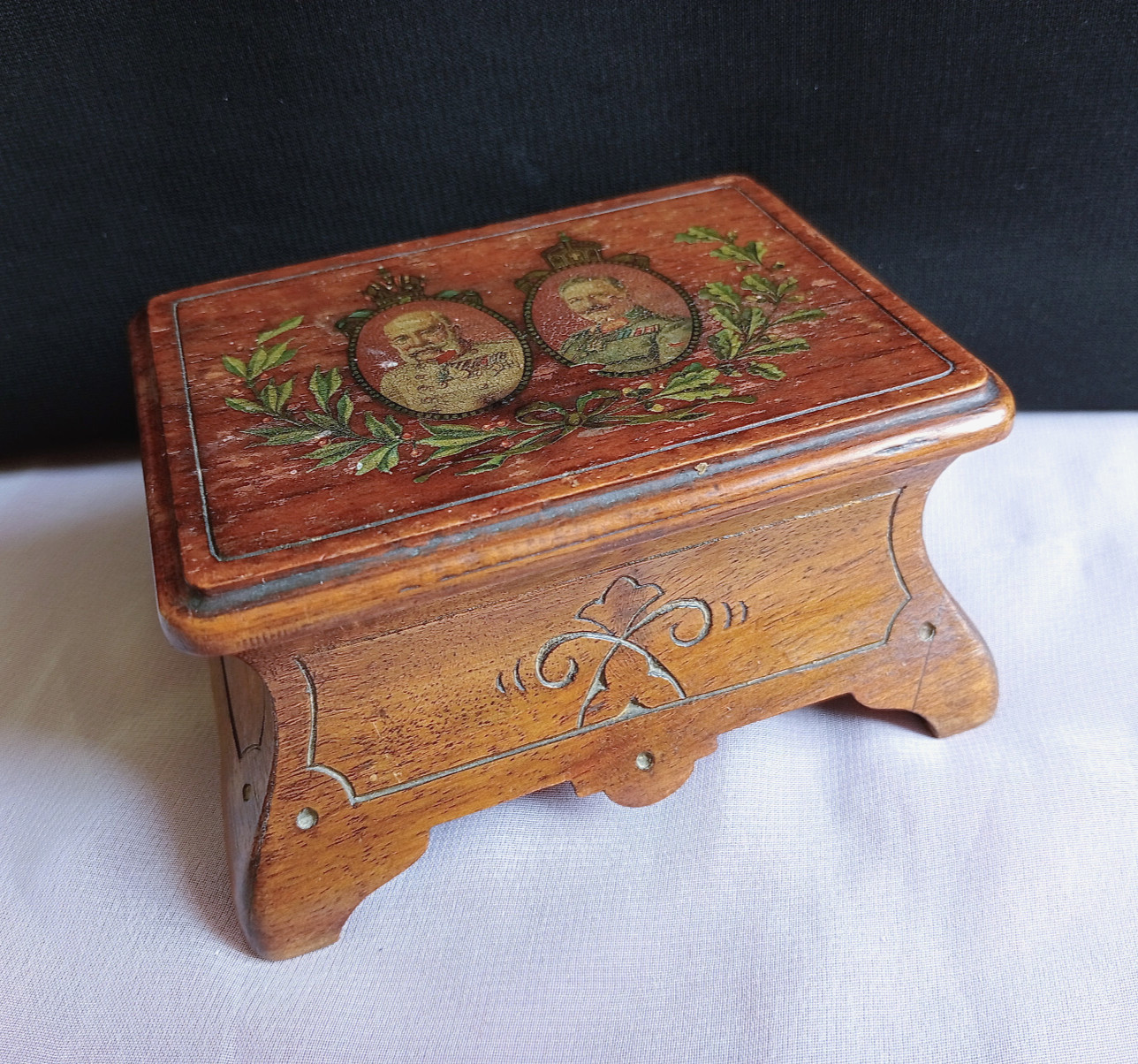 Antique Sewing Box German Emperor Wilhelm I & Wilhelm II King of Prussia 1888