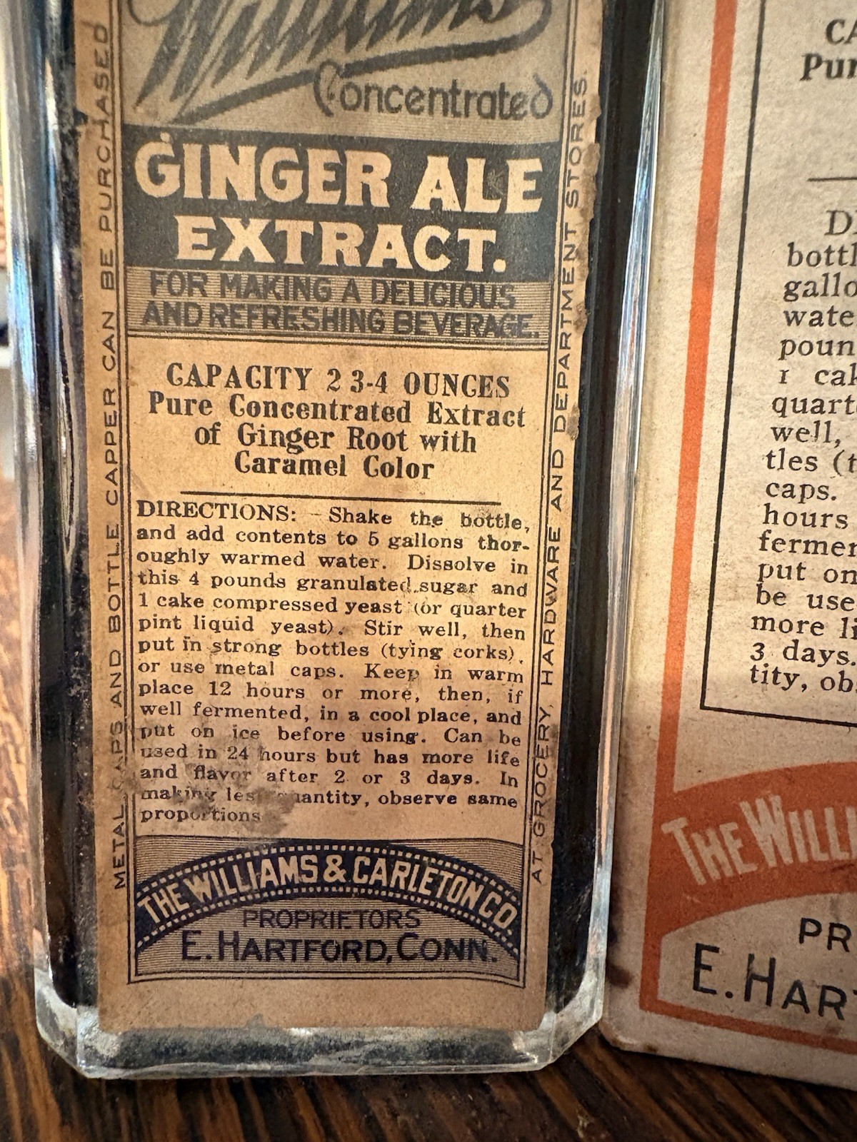 Antique Williams Carleton Ginger Ale Extract Bottle w/Box E Hartford c1895-1915