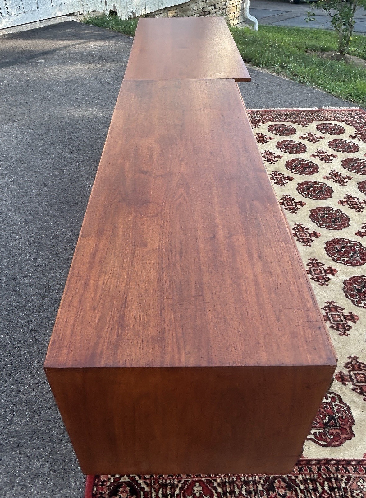 Mid Century Modern Jens Risom Walnut Credenza/Media Cabinet SHIP RATES N DSCRIPT