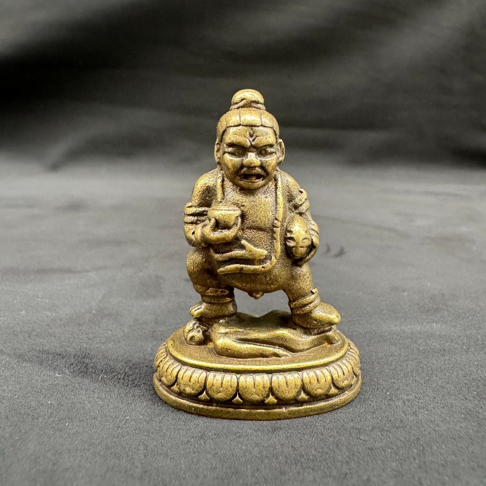 Old Chinese Tibetan Buddhism Copper Black God of Wealth Figurines & Statues
