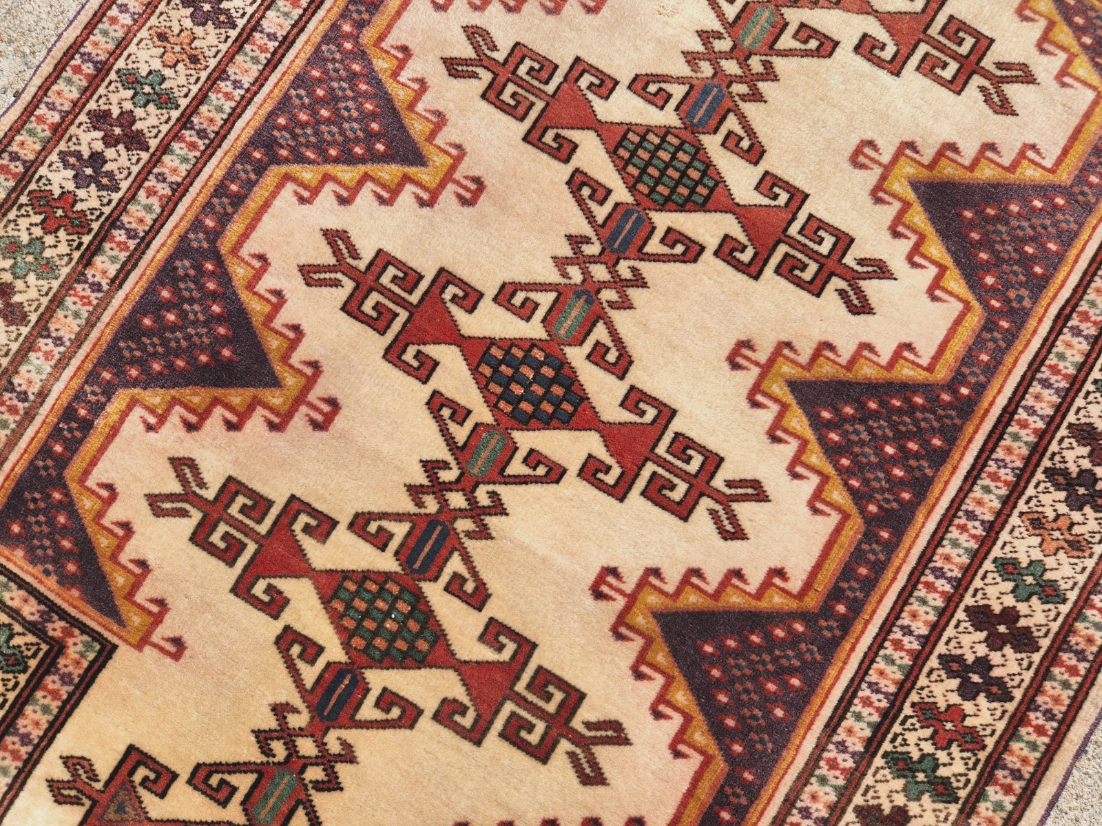 4′ x 3′ ANTIQUE HAND WOVEN CAUCASIAN TURKMEN VINTAGE WOOL MUTED VG DYE