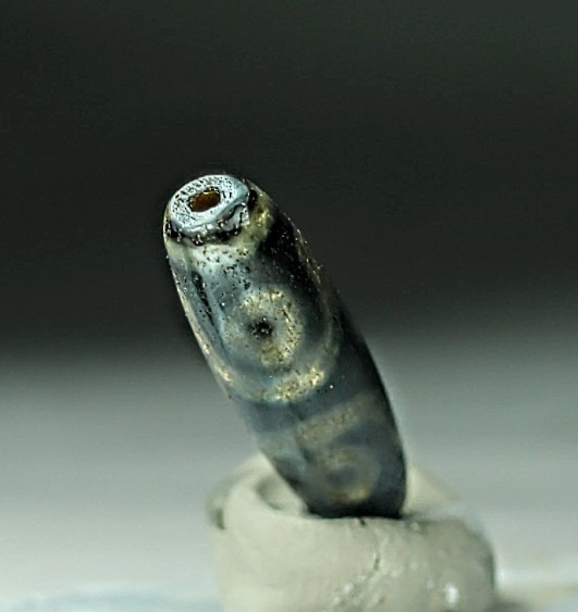 Pre-1800s Indo/Tibetan Old Agate 3 Eye Kubera Dzi Bead 12*39mm