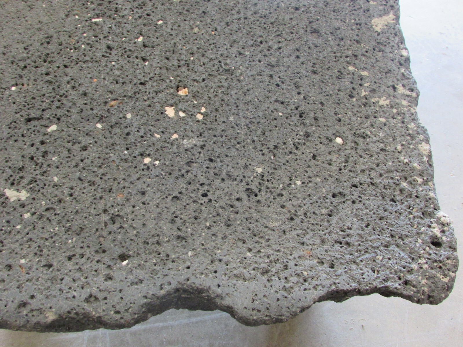 Antique Metate #30-Grinder-Rustic-Complete-Old Mexican–Primitive-13×16.5×8.5