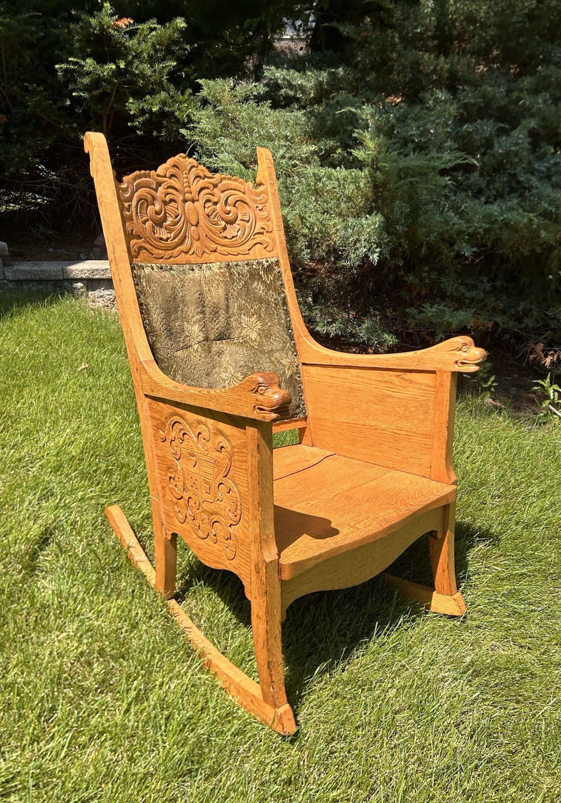 Renaissance Revival Carved Tiger Oak Rocking Chair Figural Lion/Beast Arms Crest