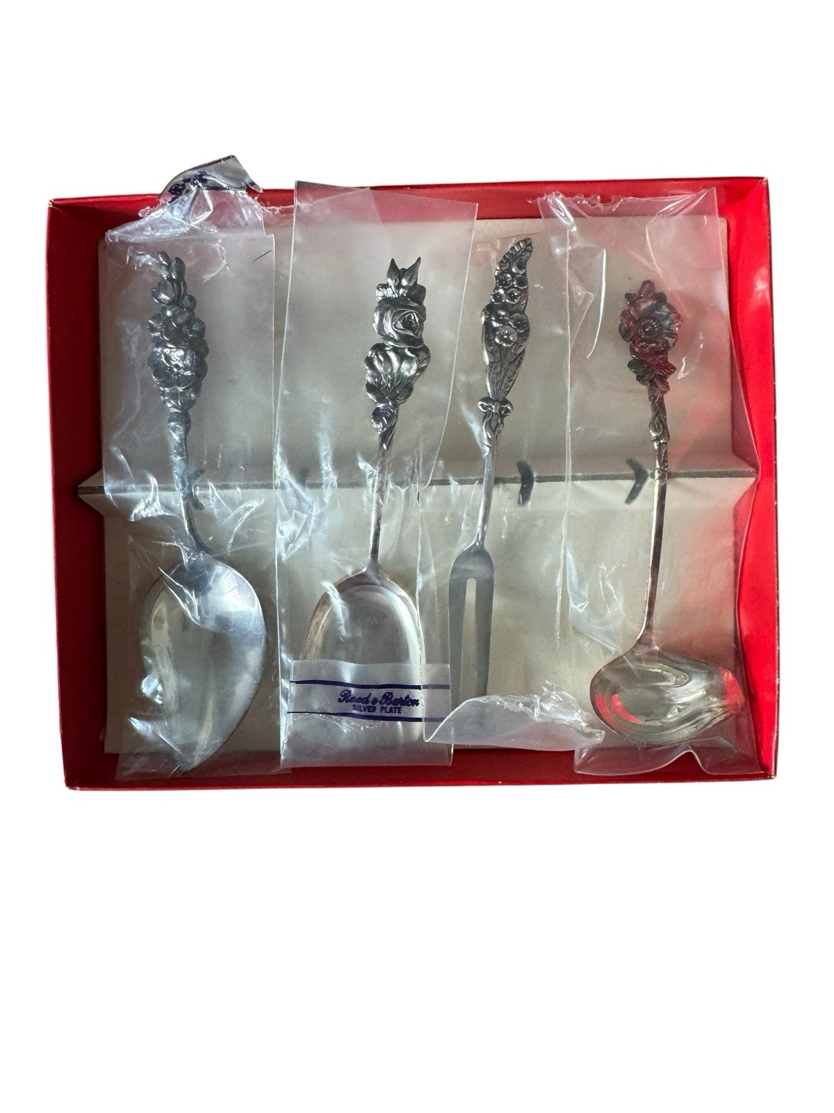 REED & BARTON 4 PC SERVING SET Floral Silverplate In Original Box VINTAGE