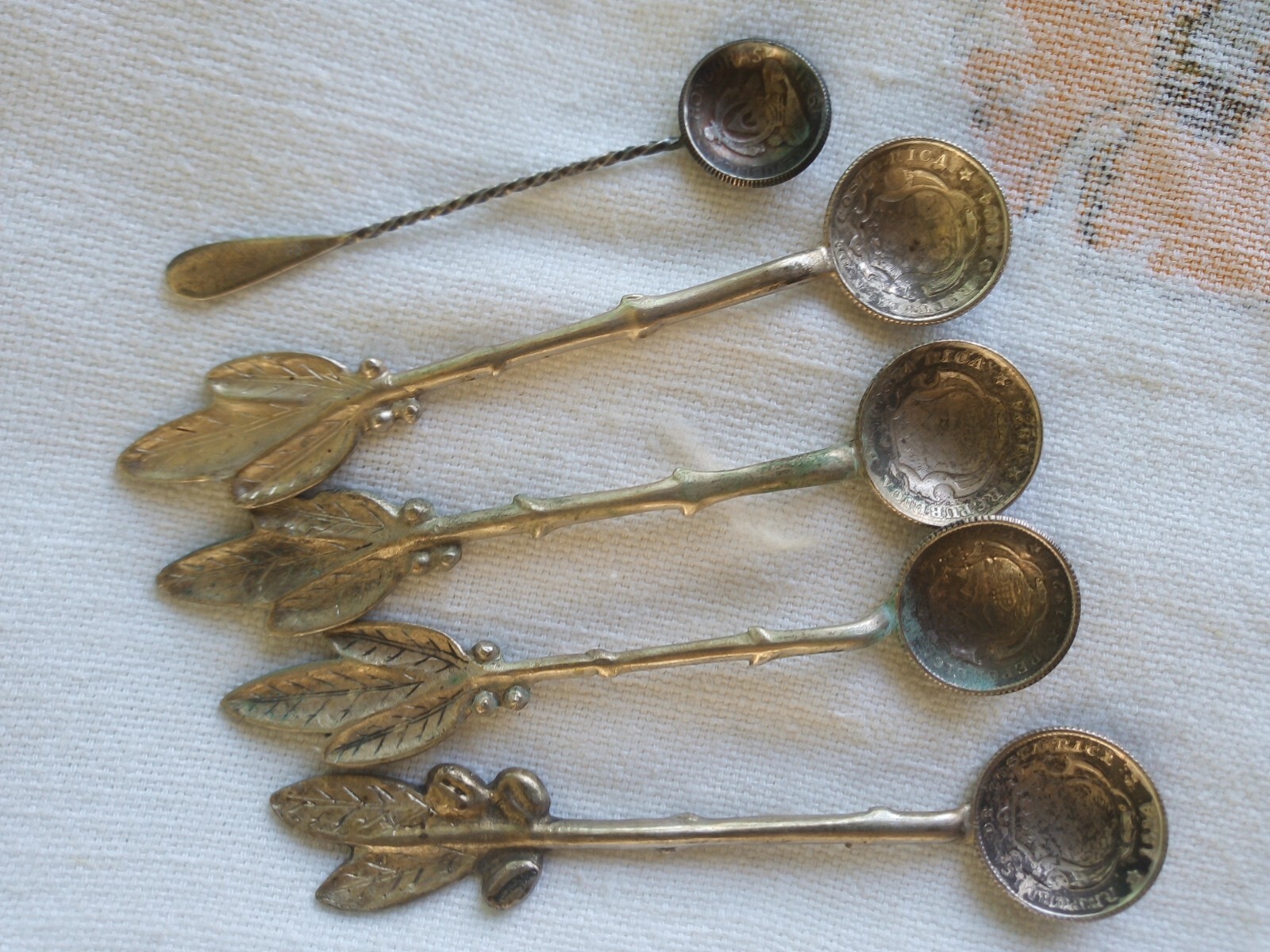 Antique Costa Rica 1924 Silver Coffee Spoons 25 Centimos Honduras 1931 Centavos