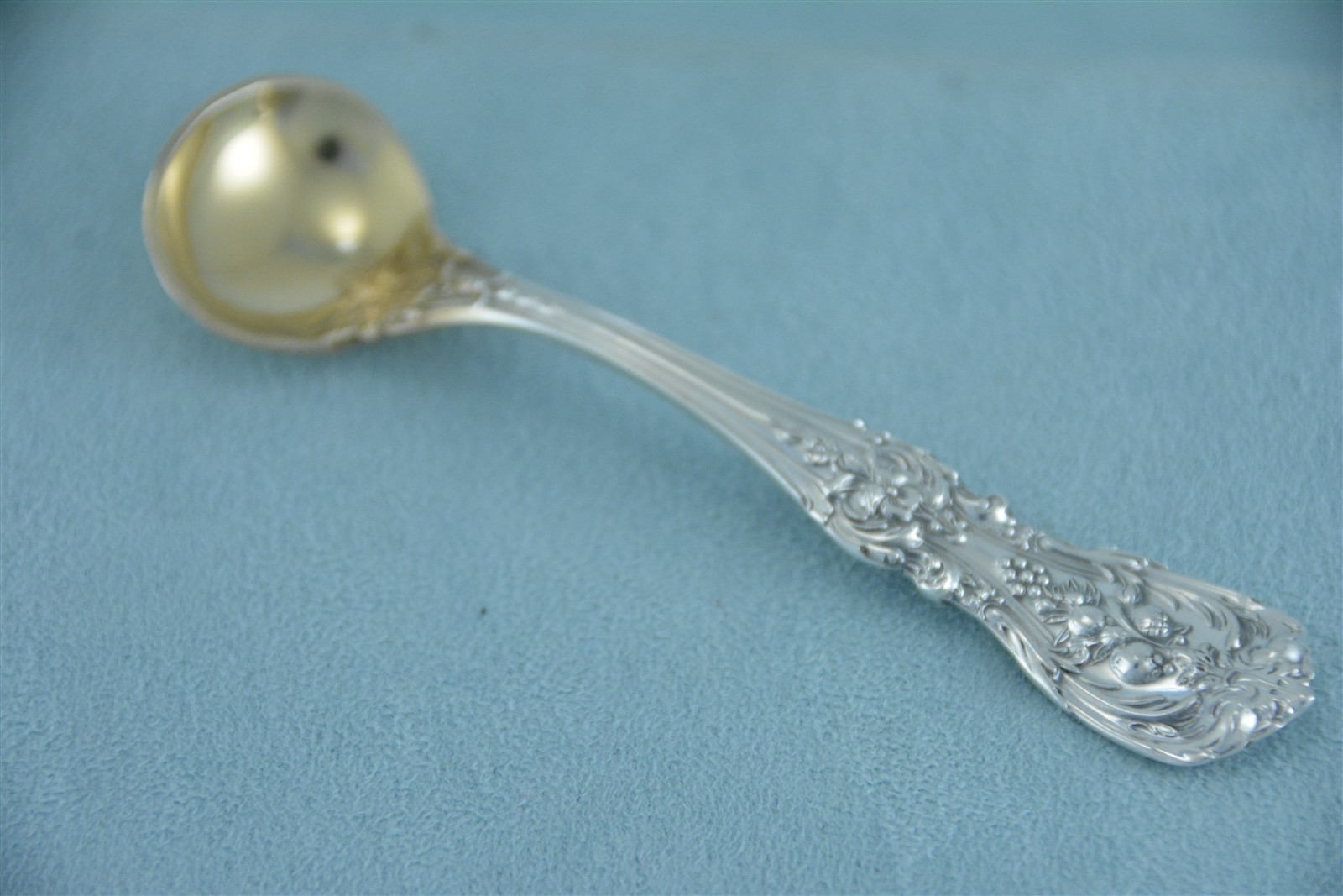 Reed & Barton Francis I Sterling 3-5/8″ Master Gold Washed Salt Spoon No Mono