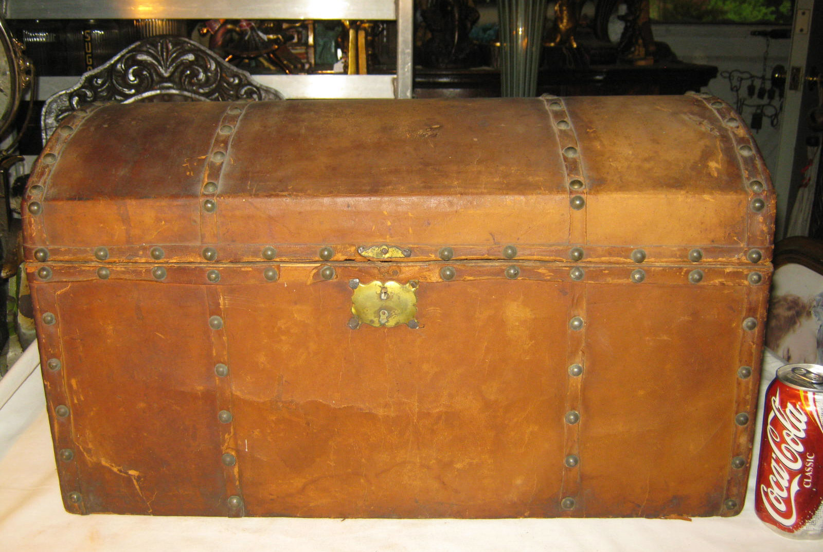 ANTIQUE USA PRIMITIVE AMERICAN COUNTRY DOME WOOD CHEST TRUNK IRON BRASS HARDWARE