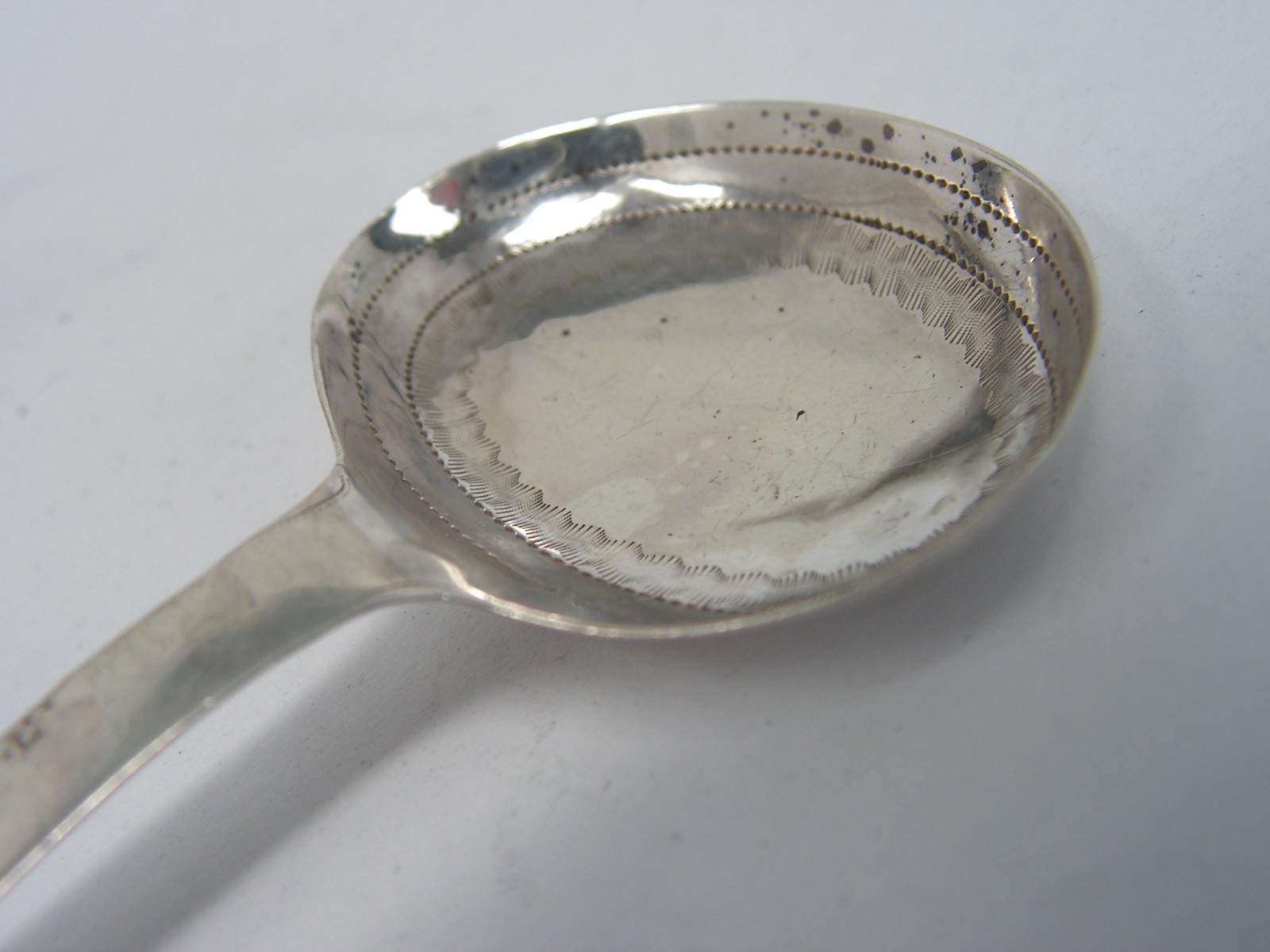 ANTIQUE GEORGIAN SOLID STERLING SILVER TEA CADDY SPOON 1828 SHEFFIELD