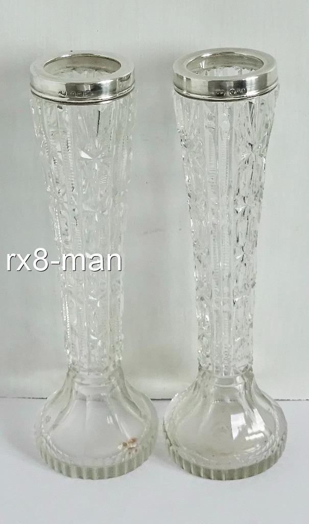 SUPERB ANTIQUE PAIR OF SOLID SILVER MOUNTED CUT GLASS BUD FLOWER VASES LON 1921