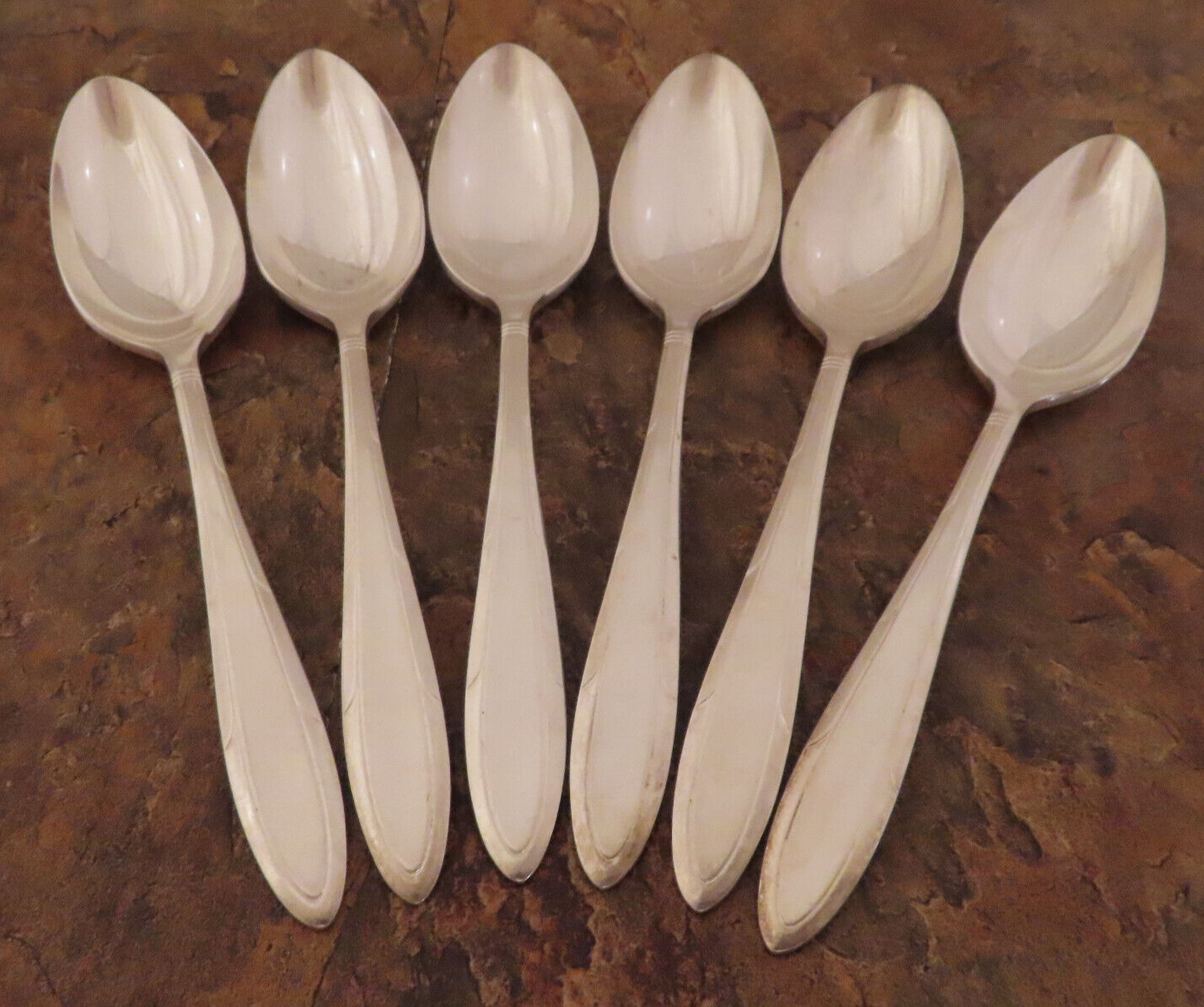 Oneida Reverie Set of 6 Teaspoons Nobility Vintage Silverplate Flatware Lot G