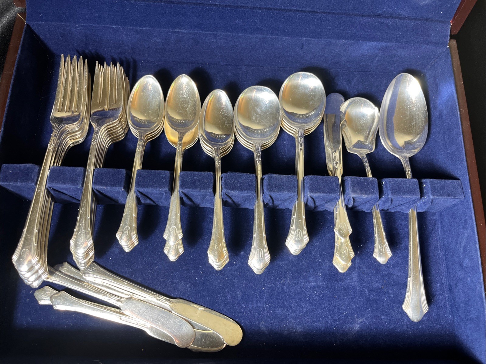 GORHAM SILVERPLATE 1933 Lady Caroline Flatware 53 pcs for 7 Monogram G with Case