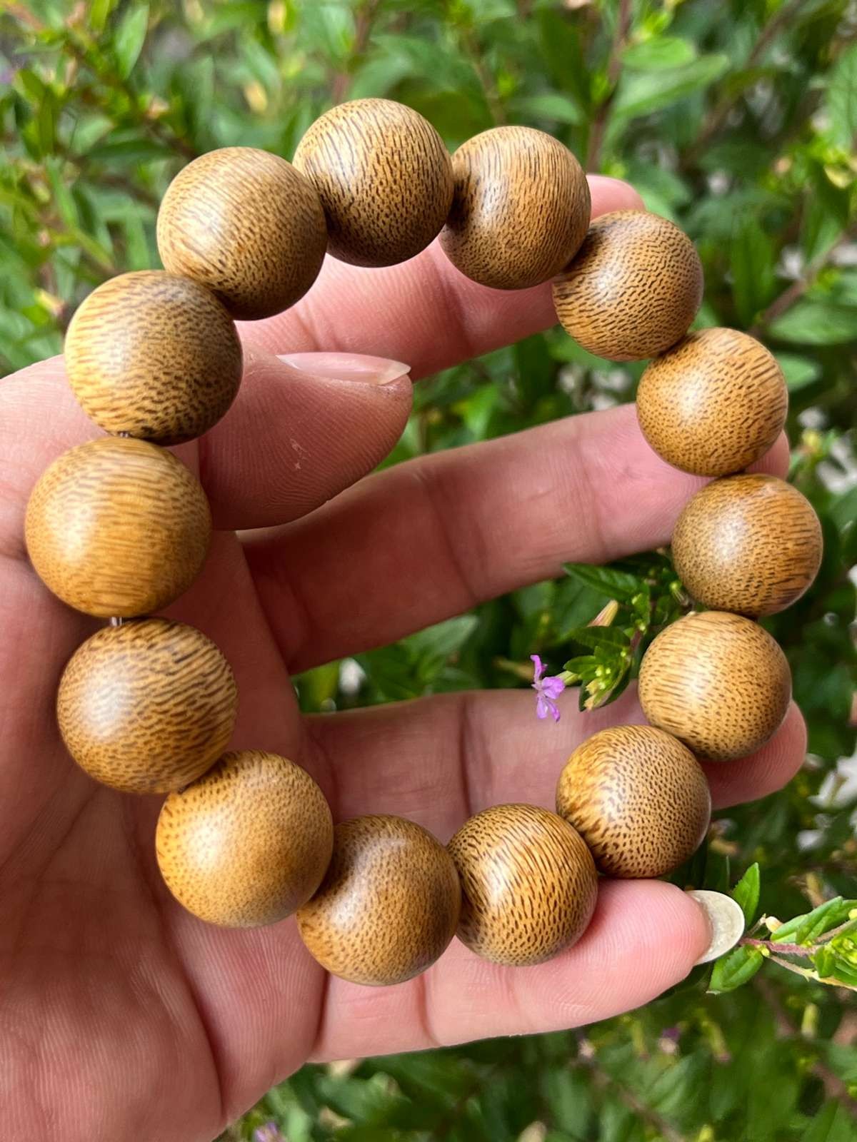 16mm Chinese Natural Agarwood Handmade Exquisite Bracelets 7027