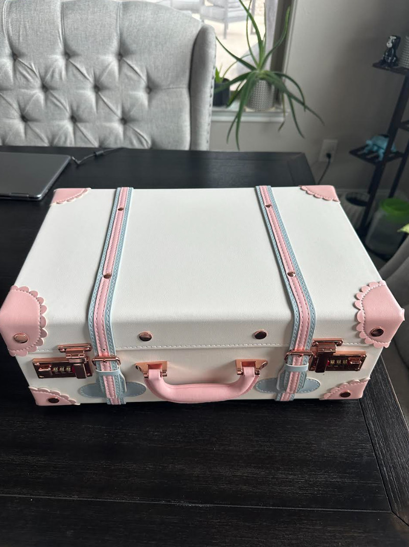 Keepsake Trunk – Wedding, Baby Shower, Vintage Keepsakes Box