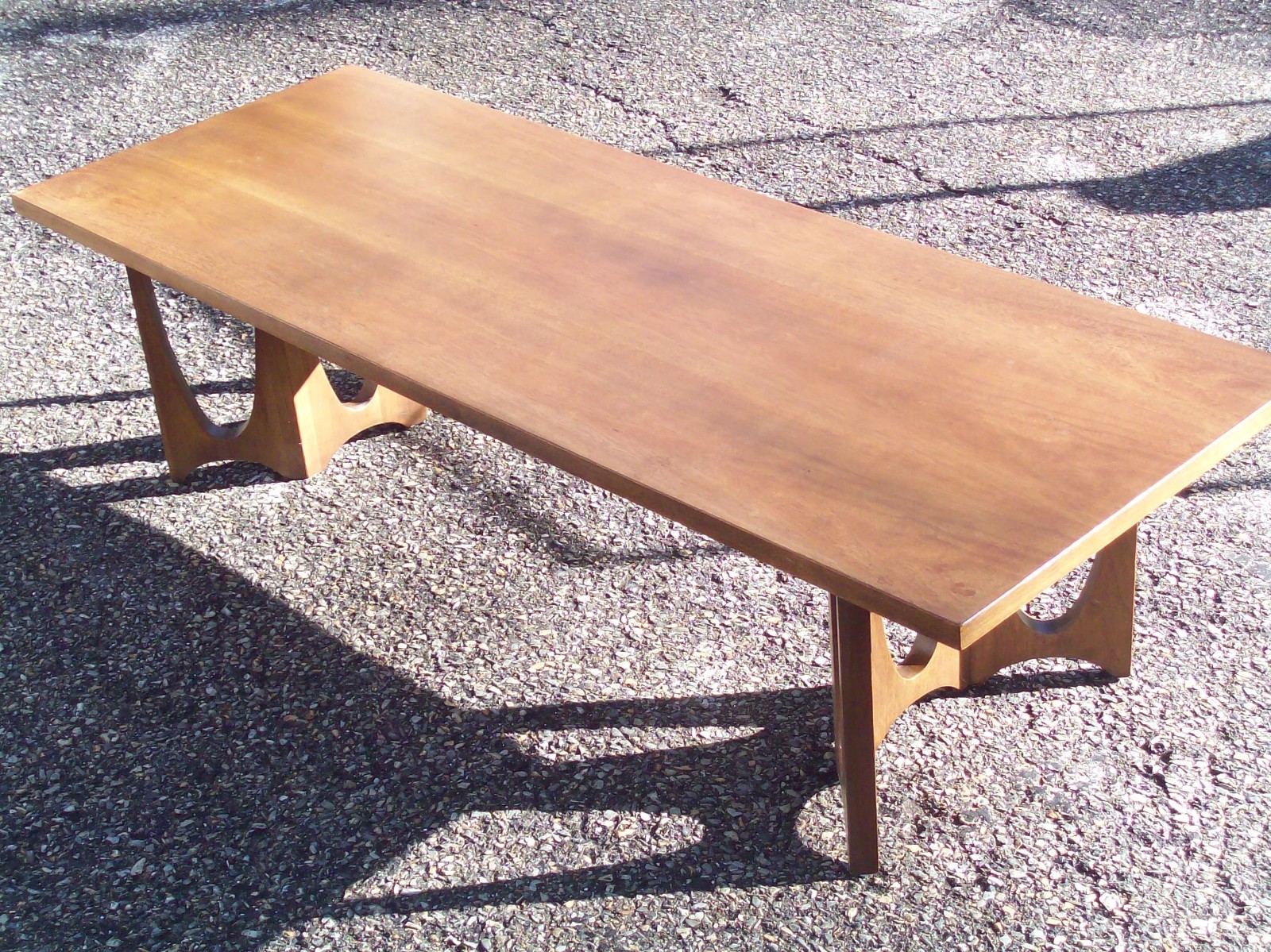 RARE 1960’s Mid Century Broyhill Brasilia Coffee Table in GUC **PICK UP ONLY**