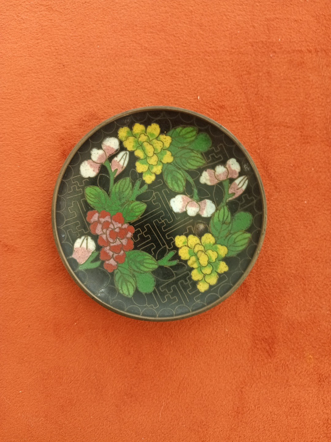 Vintage Chinese 3.75″” Round Cloisonne Enamel Copper Trinket Dish Black China