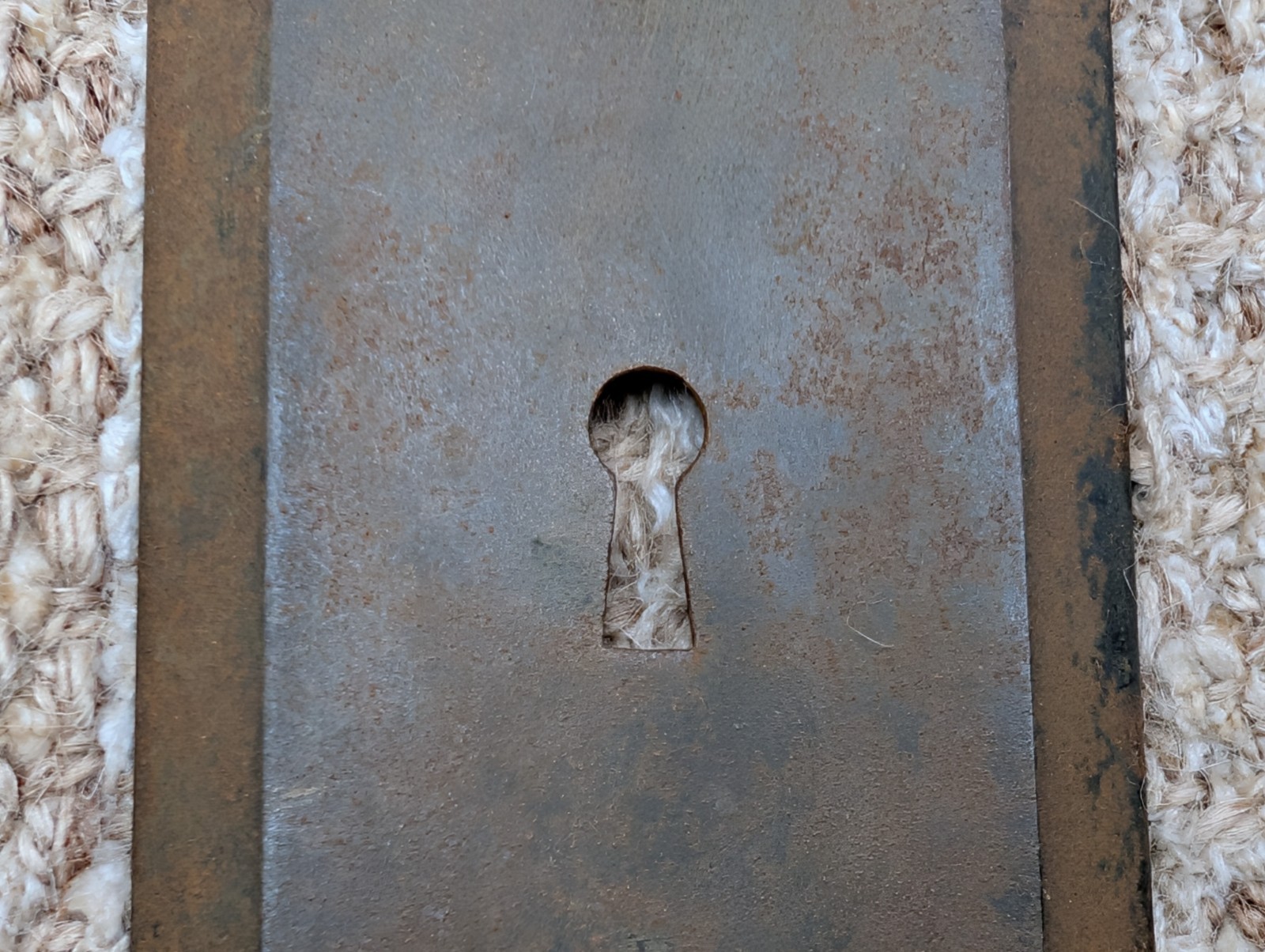 2 3/4″ x 10″ Antique Stamped Steel Door Knob Plate
