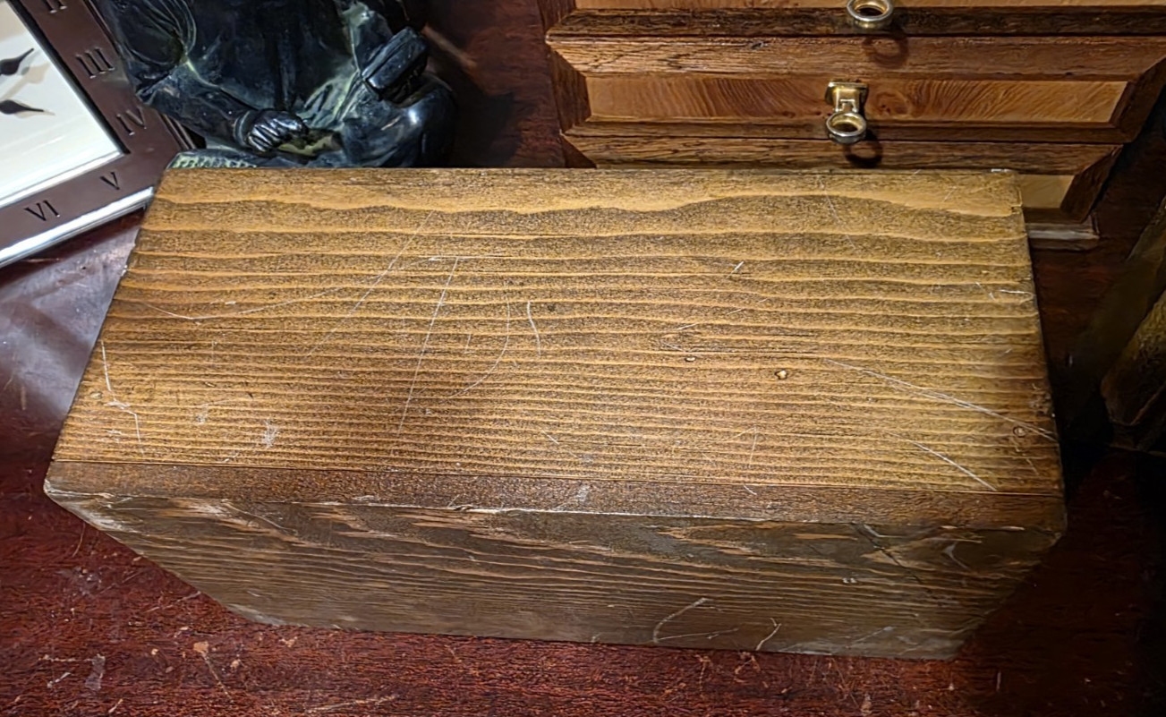 Antique Primitive Wooden Lidded Storage Handmade Pine Box 10.5 x 6″ x5.5