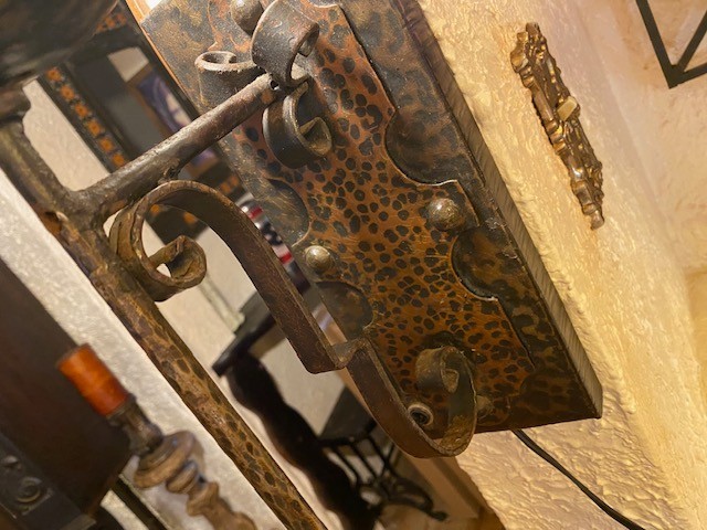 SPANISH REVIVAL GOTHIC BRUTALIST HAMMERED COPPER WALL LIGHT! # 1010